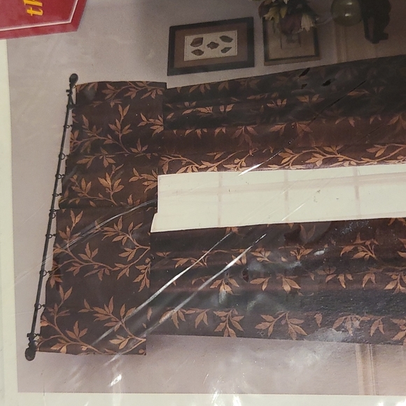 Reversible Window Valence - Picture 3 of 6